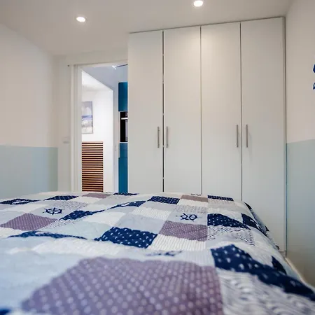 Holiday home Tiny Haus Boddenblick Gross Kordshagen